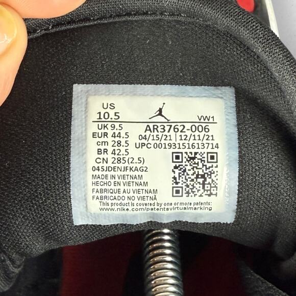 Nike Air Jordan Access Black Red Bred Banned Sneakers AR3762-006 Mens Size 10.5 main image 8